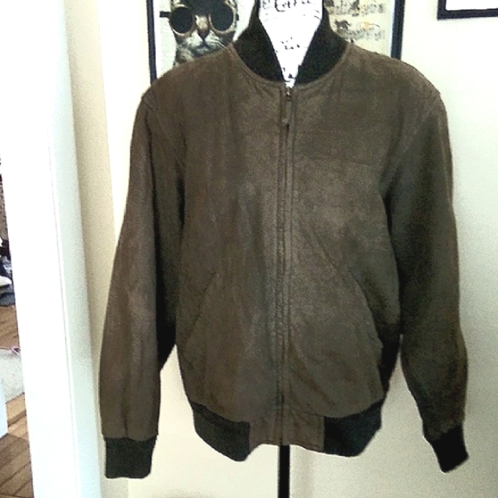 WOMEN'S "Eddie Bauer" LEATHER JACKET (sz M)